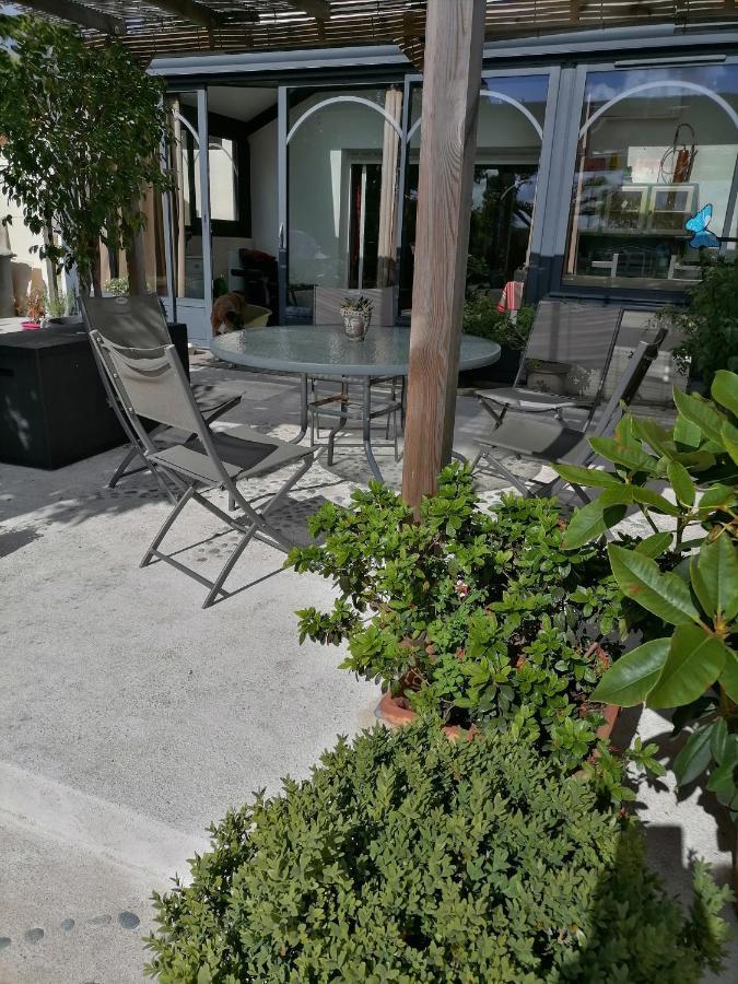 Apartamento La Croix Landolle Châteaubernard Exterior foto